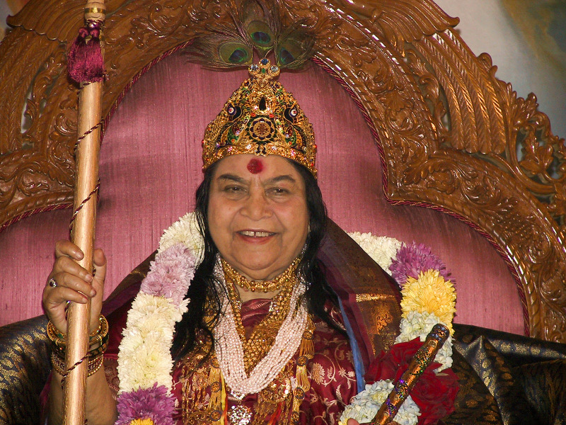 HH-Shri-Mataji-Shri-Krishna-Kubera-Puja-18-August-2002-Canajoharie-USA-7