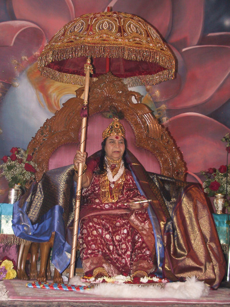 HH-Shri-Mataji-Shri-Krishna-Kubera-Puja-18-August-2002-Canajoharie-USA-6