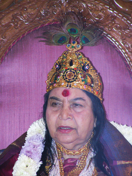 HH-Shri-Mataji-Shri-Krishna-Kubera-Puja-18-August-2002-Canajoharie-USA-10