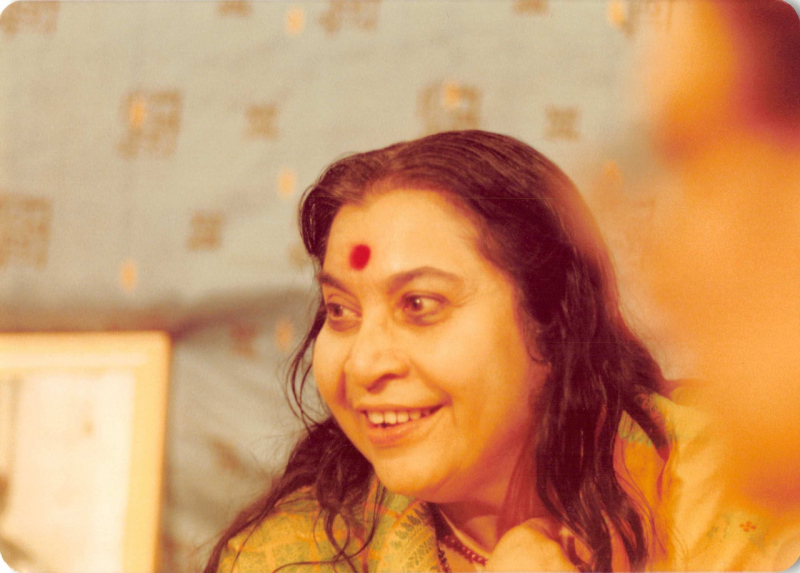Shri-Mataji-Importance-of-Dedication-and-Devotion-Nightingale-Ashram-UK-12