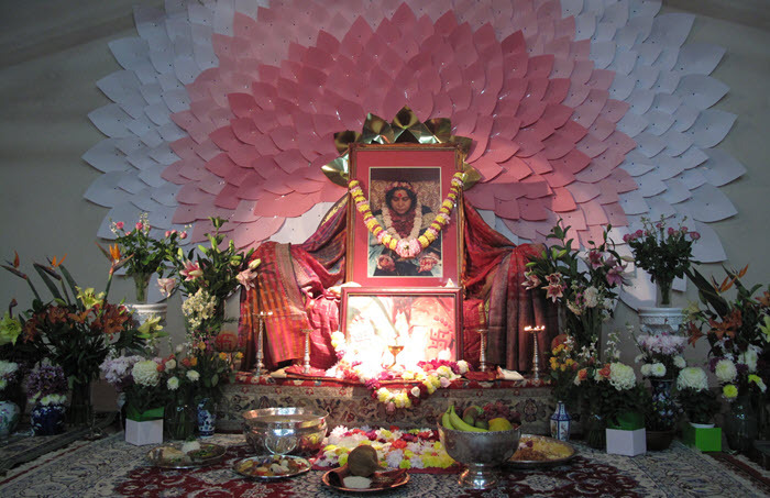 2010-05-Sahasrara-Balmoral-700