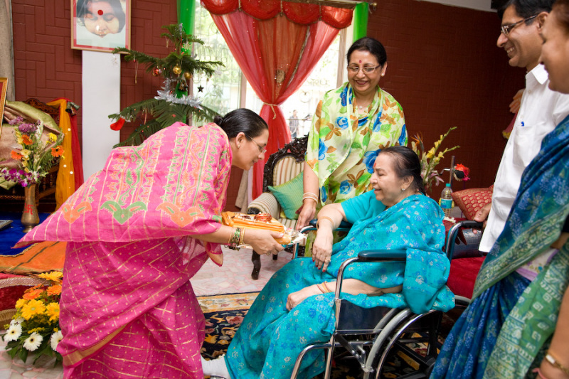 Shri-Matajis-Belapur-Health-Centre-Visit-2007-24