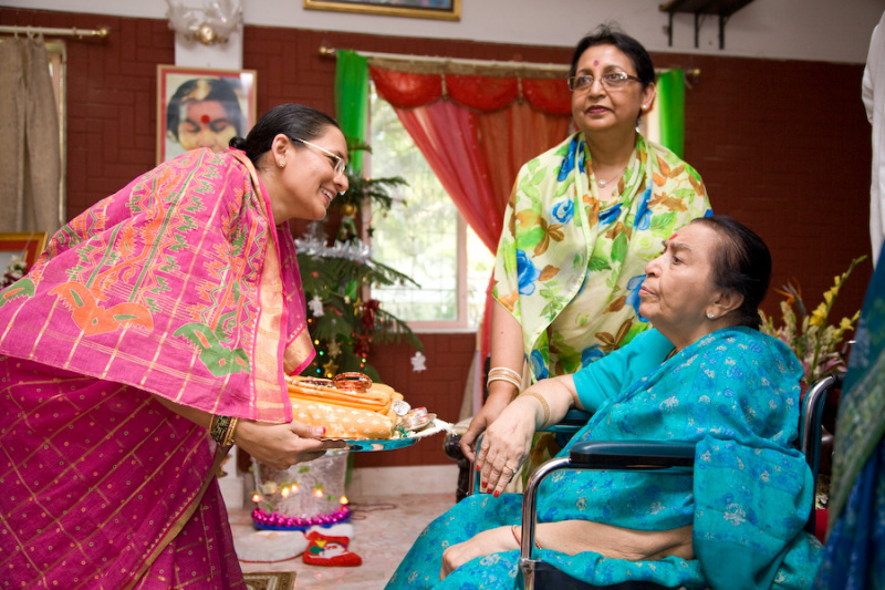 Shri-Matajis-Belapur-Health-Centre-Visit-2007-26