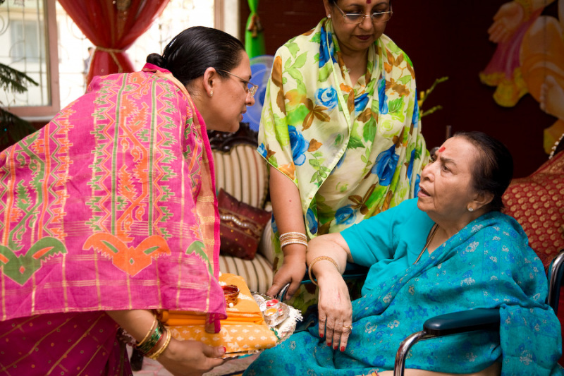 Shri-Matajis-Belapur-Health-Centre-Visit-2007-27