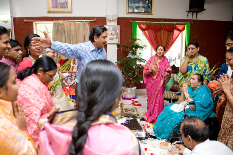 Shri-Matajis-Belapur-Health-Centre-Visit-2007-37