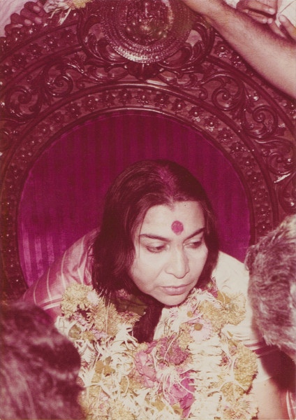 Birthday-Puja-Mumbai-1977-0321-01-Enhanced