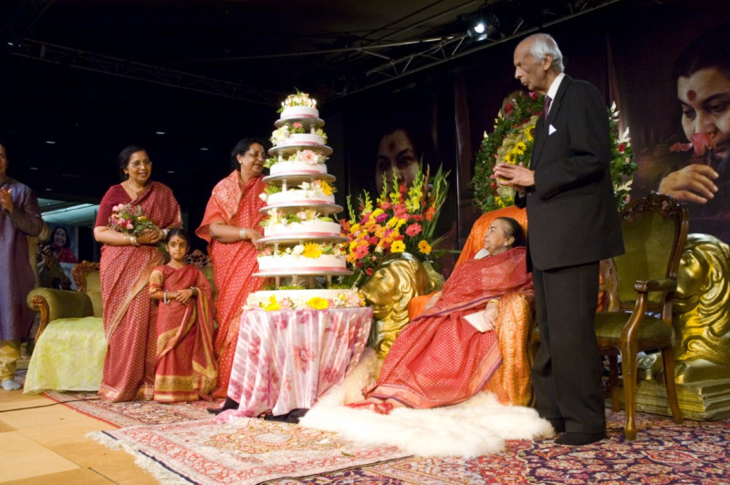 06-03-21-birthday-puja-225-Custom