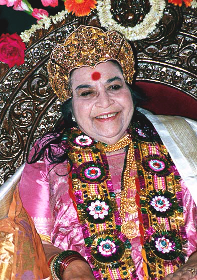 Christmas Puja, 25 December 2000, Ganapatipule (Anjan Upadhya photo)