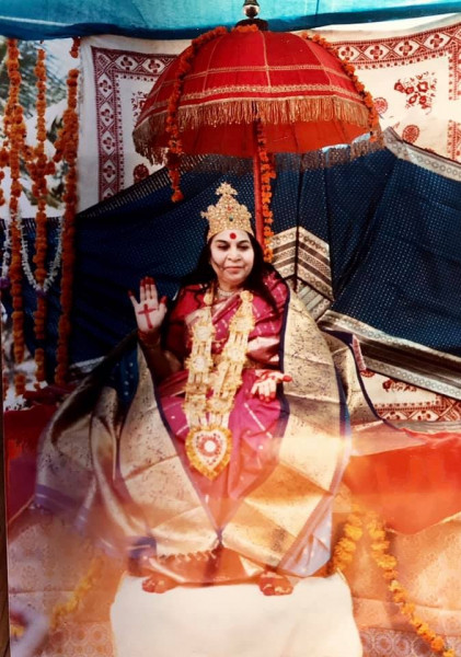 Devi-Puja-Bordi-1985-0207-The-Culture-of-Universal-Religion-08