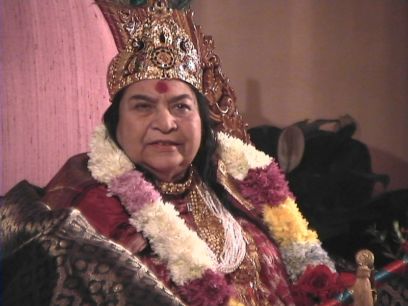 HH-Shri-Mataji-Shri-Krishna-Kubera-Puja-18-August-2002-Canajoharie-USA-5