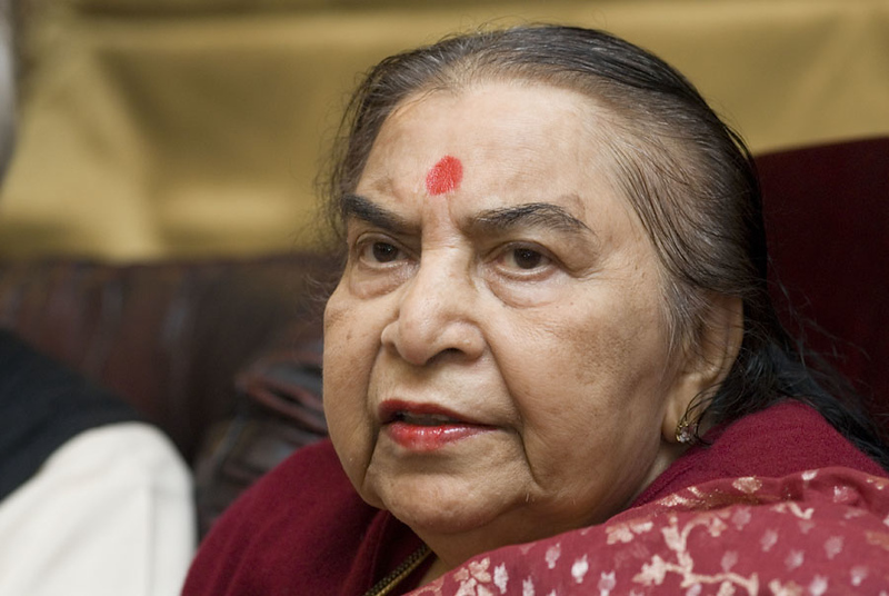 2006-0513-Buddha-Purṇima-Celebration-Ashram-Chiswick-London-W4-UK-17-Photo-credit-Matthew-Cooper-L