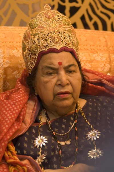 Shri-Mataji-Shiva-Puja-21-02-2006-Burwood-Sydney-10