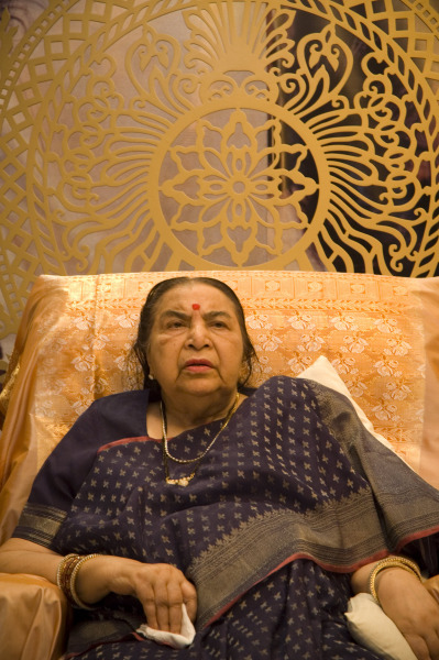 Shri-Mataji-Shiva-Puja-21-02-2006-Burwood-Sydney-5