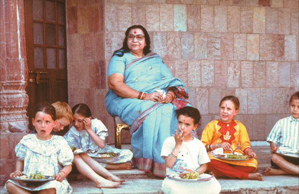 HH-Shri-Mataji-Nirmala-Devi-032
