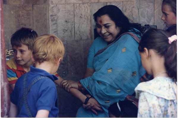 HH-Shri-Mataji-Nirmala-Devi-E-62