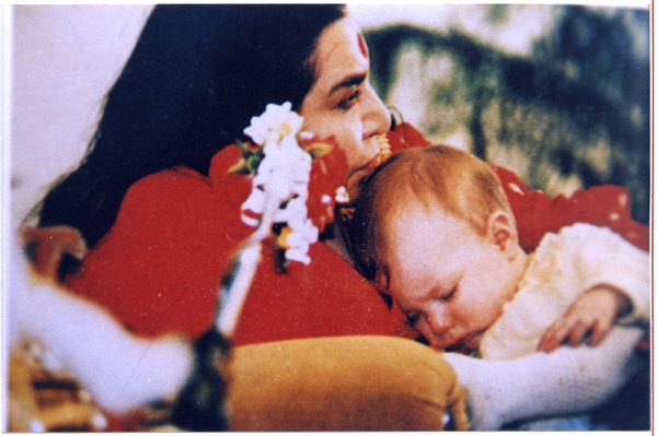 HH-Shri-Mataji-Nirmala-Devi-E-72